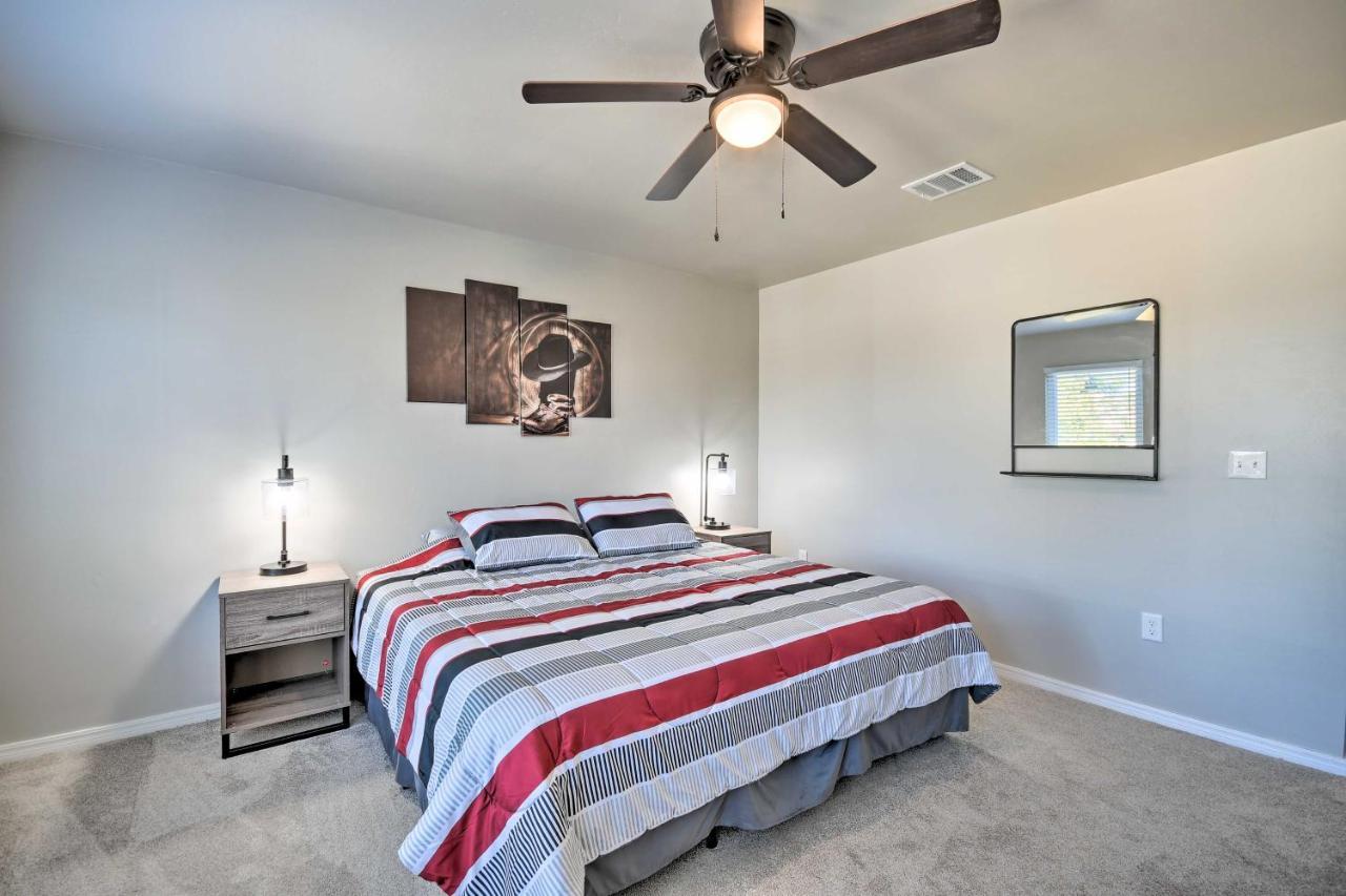 Bright Amarillo Townhome Near Parks And Town! Extérieur photo