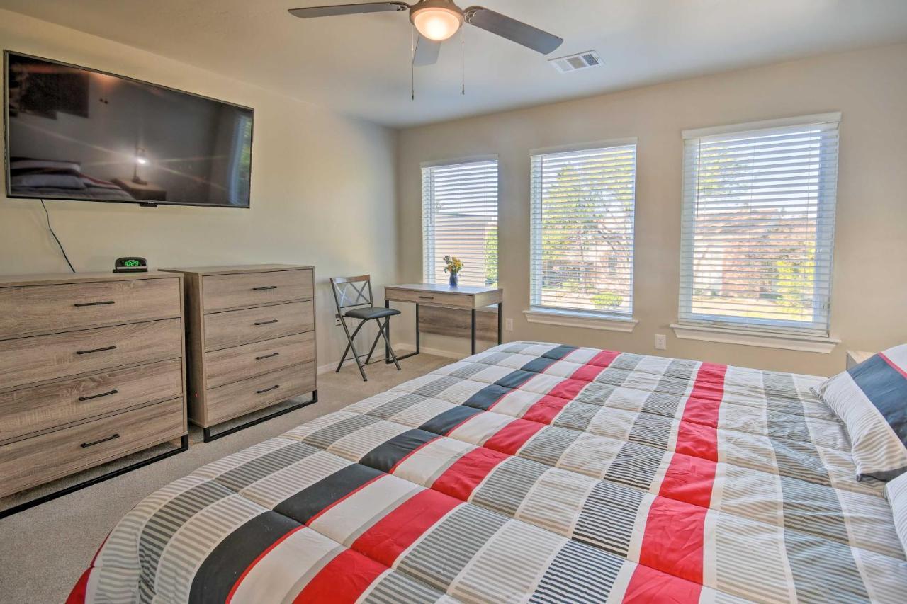 Bright Amarillo Townhome Near Parks And Town! Extérieur photo